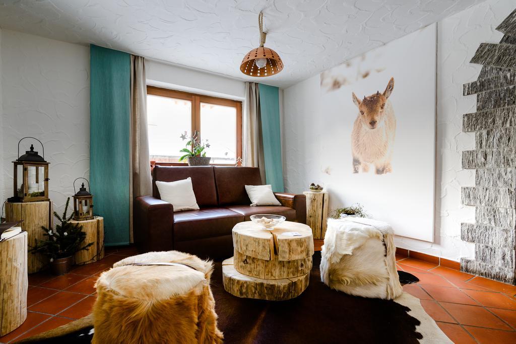 Garni Stefani Hotel Фент Екстериор снимка