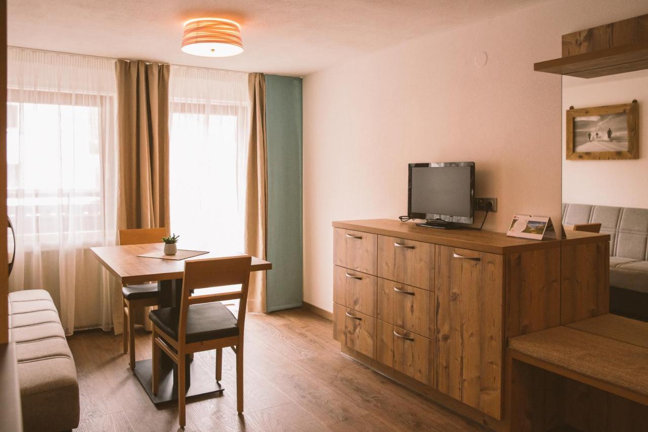 Garni Stefani Hotel Фент Екстериор снимка